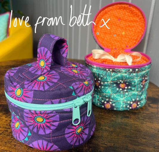Round-Up Purse