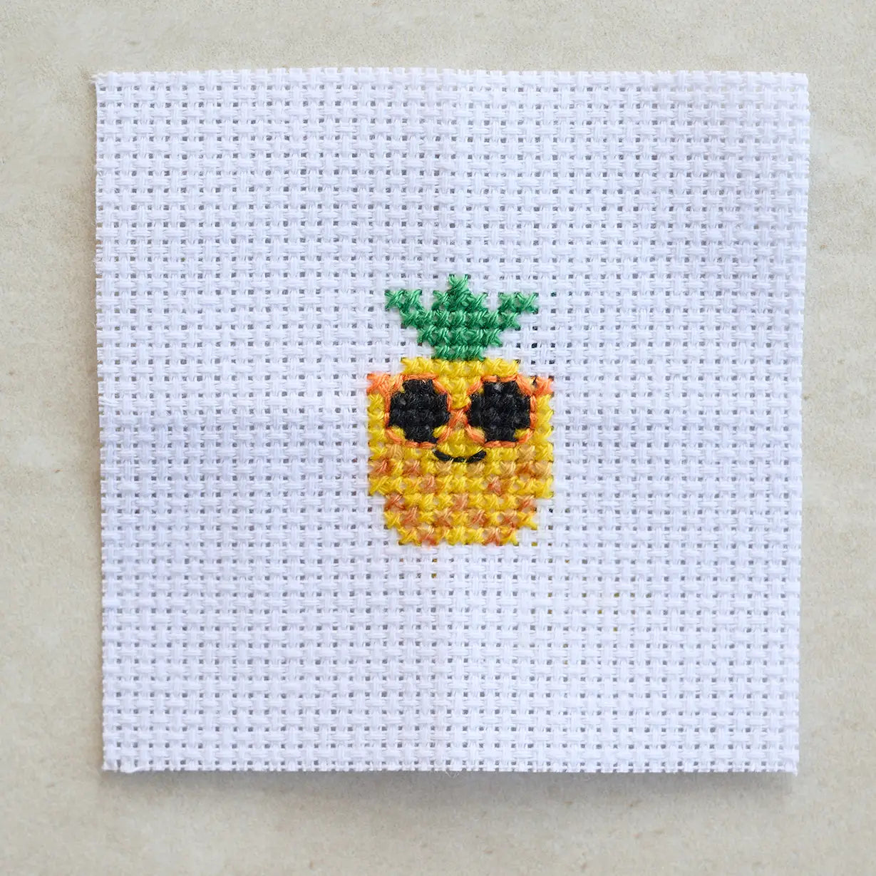 Kawaii Funky pineapple mini cross stitch kit