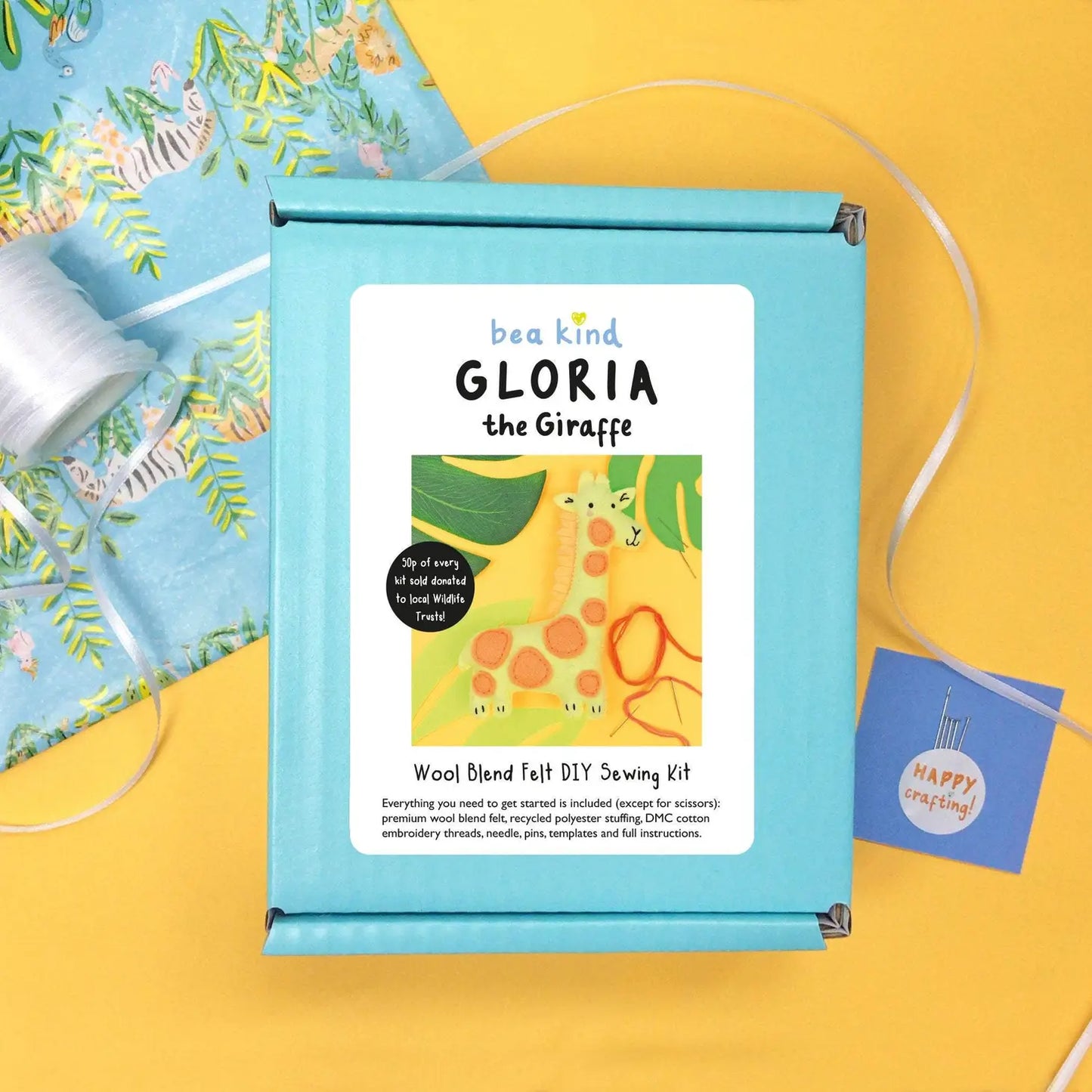 Gloria the Giraffe Felt DIY sewing kit