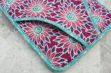 Load image into Gallery viewer, Tablet Glove Sewing Pattern