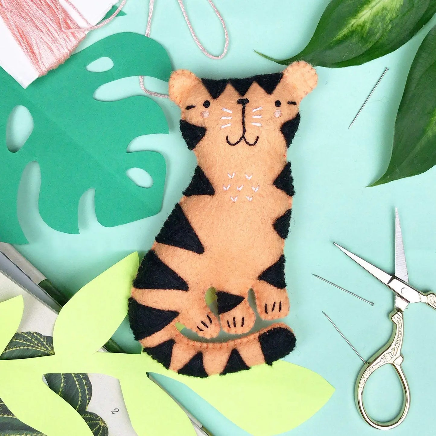 Theo the Tiger Felt DIY Sewing Kit