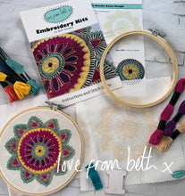 Load image into Gallery viewer, Doodle Daisy Embroidery Kit