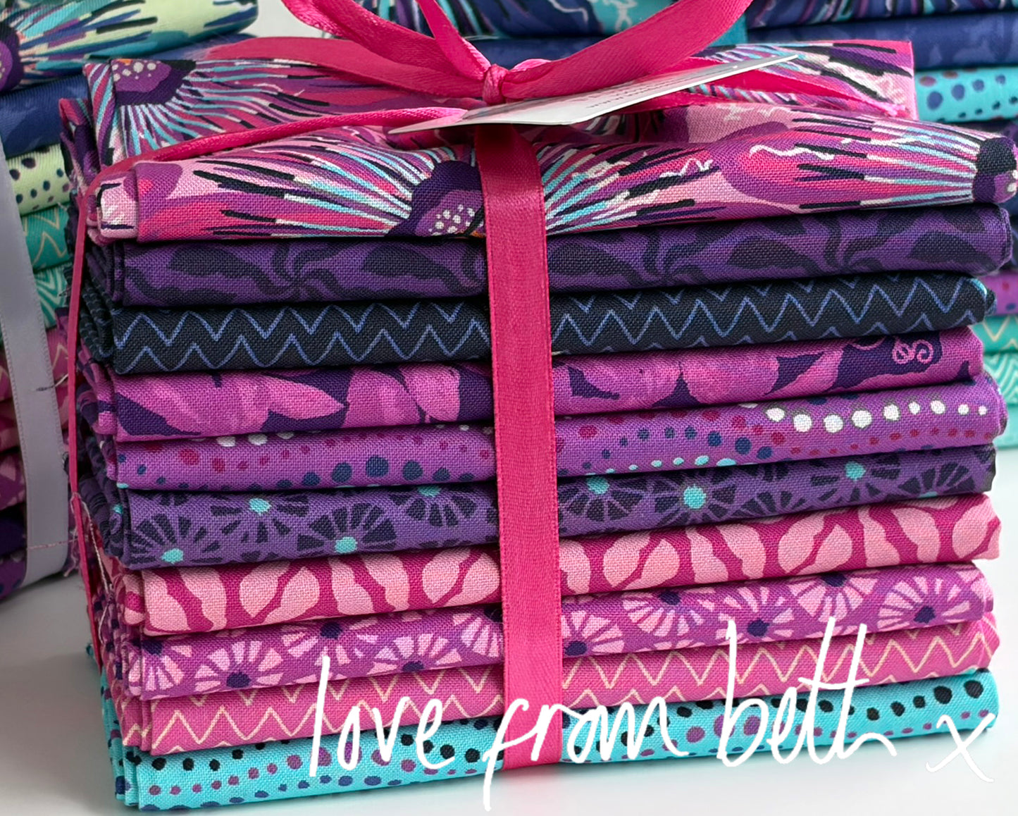 Fat Quarter Bundle - Passion Pink - 10 Fat Quarters