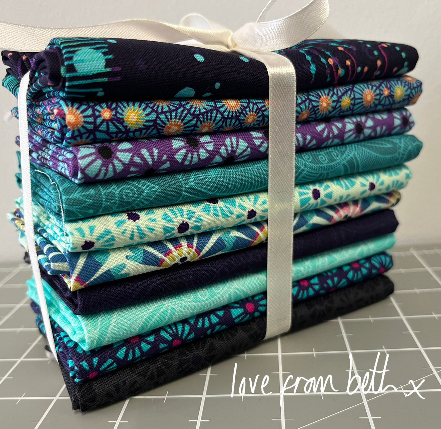 10 fat quarter selection bundle - Navy, Purple, Aqua