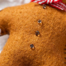 Load image into Gallery viewer, Gingerbread Man Felt Craft Kit