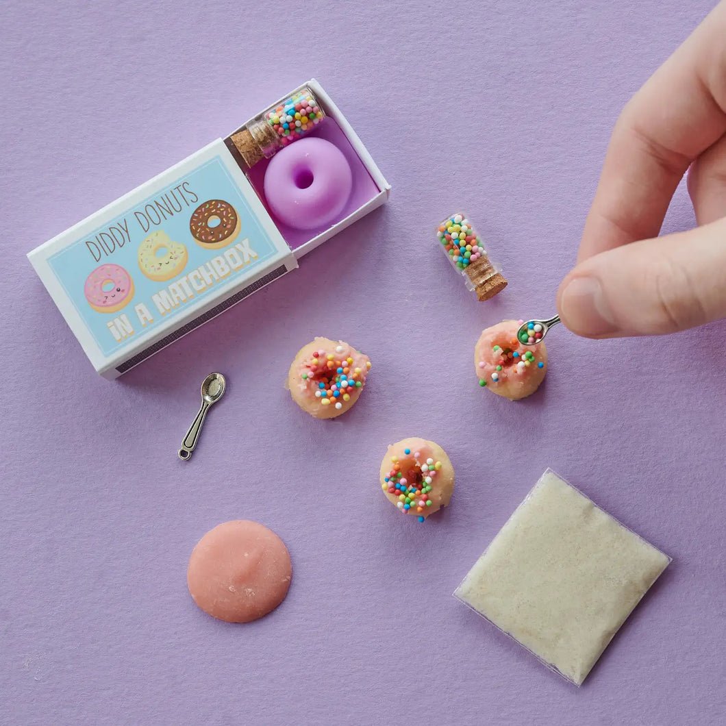 Make your own mini donut in a matchbox kit