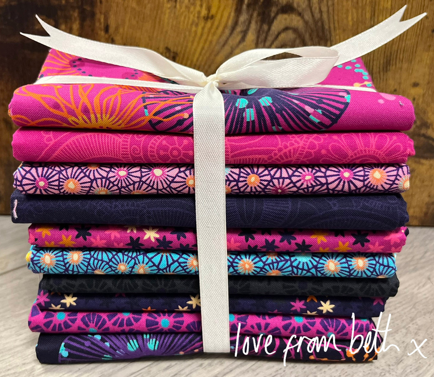 10 fat quarter selection bundle - Pinks, purples and blues