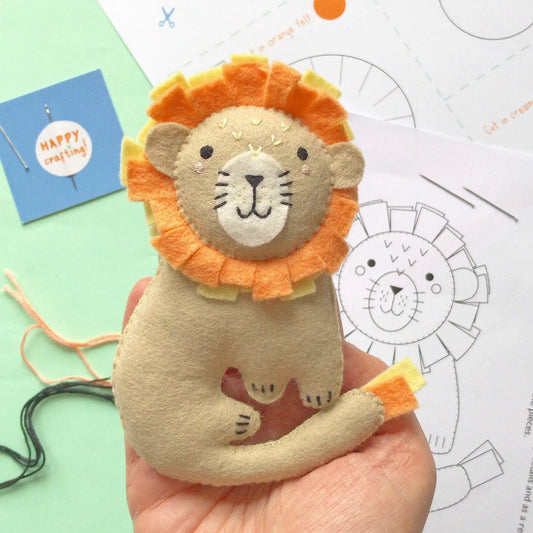 Leonard the Lion Felt DIY Sewing Kit
