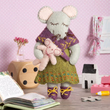 Load image into Gallery viewer, Little Miss Mouse Felt Craft Mini Kit