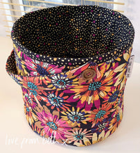 Load image into Gallery viewer, Liza Bag Sewing Pattern