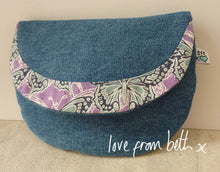 Load image into Gallery viewer, Crescent Purse Sewing Pattern